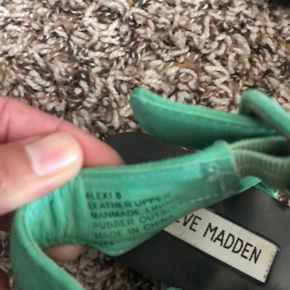 Women’s flat sandals - Picture 4 of 4